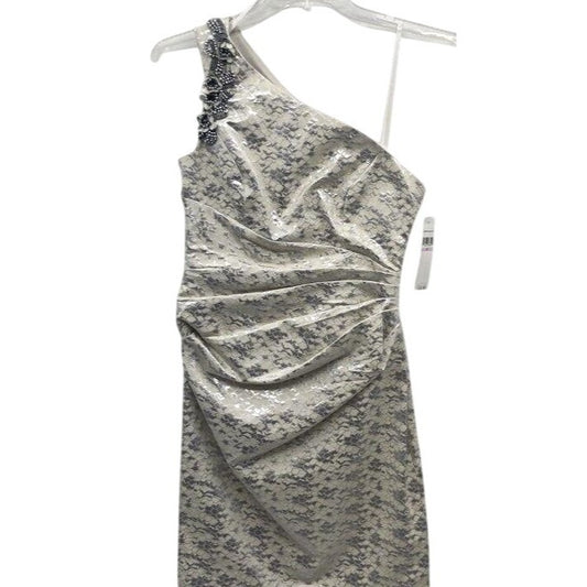 London Times One-Shoulder Cream & Silver Sequin Dress Size 6 Patterned Beaded Shoulder Embellishments